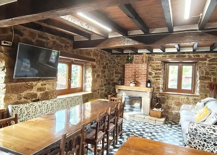 Nuestra Casa De Luriezo